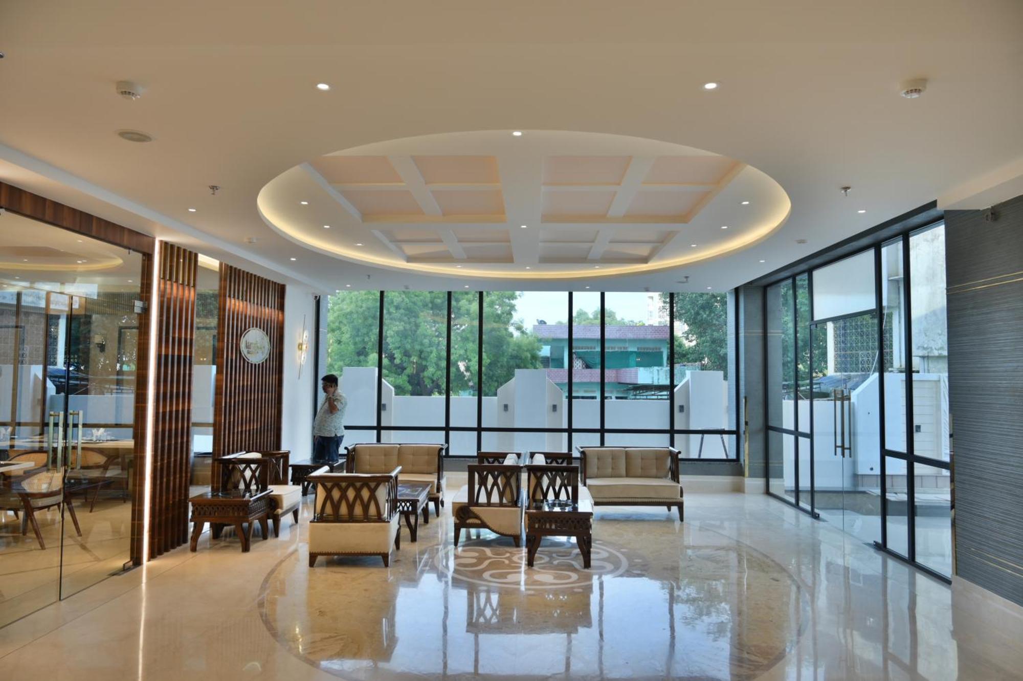 ורנאסי The Mudra Hotel מראה חיצוני תמונה